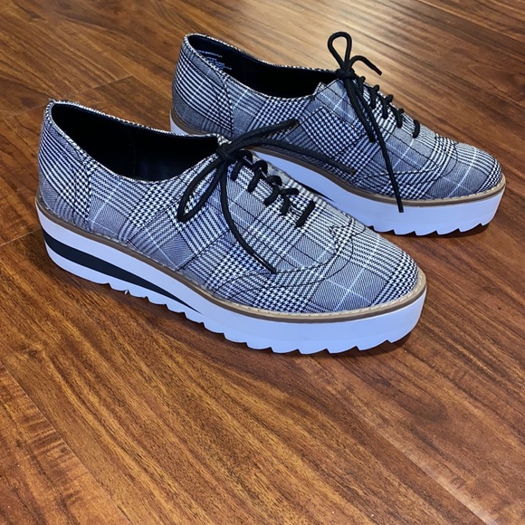 Steve Madden Shoes - Madden Girl Andria Wingtip Platform Oxford Plaid